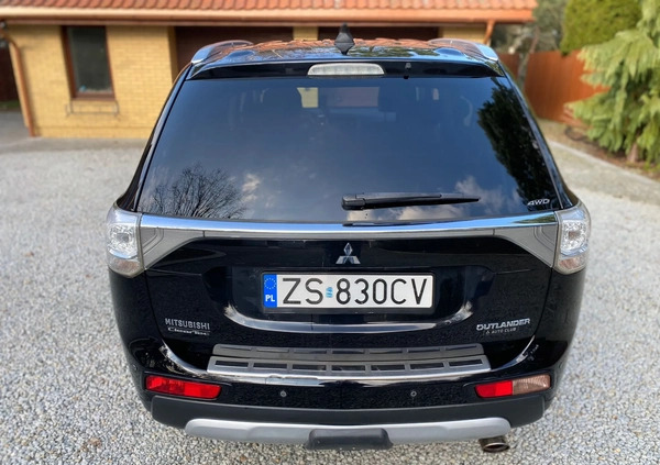 Mitsubishi Outlander cena 67900 przebieg: 129000, rok produkcji 2014 z Bydgoszcz małe 56